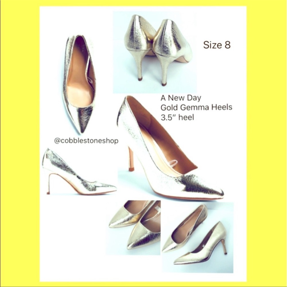 Target a new day gold pump, size 8